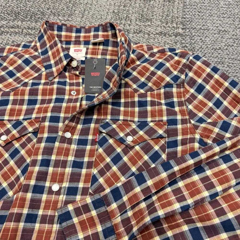 Levi's‎ Men's medium Long Sleeve Western Cut Pearl Snap Plaid button down Shirt